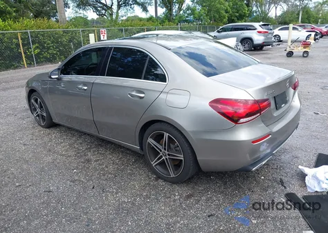 2019 Mercedes-Benz A 220 from USA, damaged, VIN WDD3G4EB1KW032438
